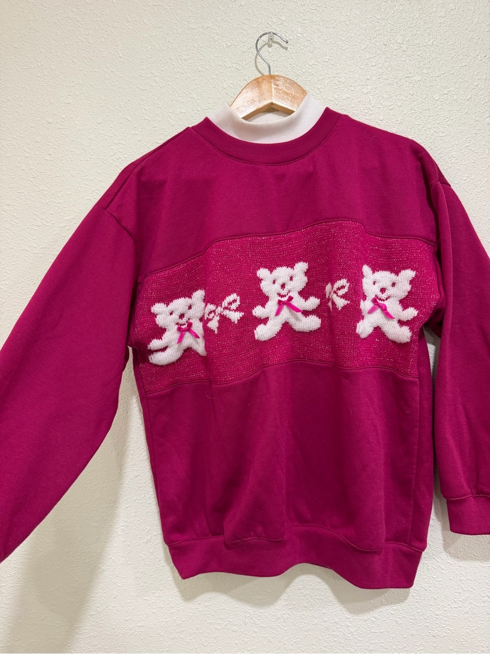 VTG 90's Teddy Bear Bows Magenta Pink Crewneck Size Medium Cottage Core Grandma